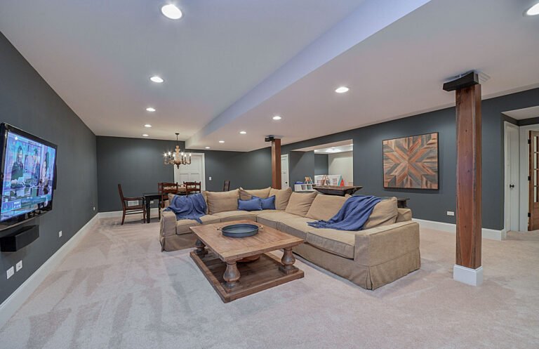 Custom-Wet-Bar-Pool-Table-Finished-Basement-Remodeling-Ideas-552-Basement-Remodeling-Wheaton_Sebring-Services-3809295956